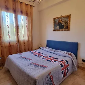https://villa-immersa-nel-verde-dell-etna.sicilyhotelsitaly.net